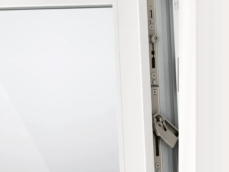 Roto NX: окно tiltsafe: защита от взлома в откинутом положении